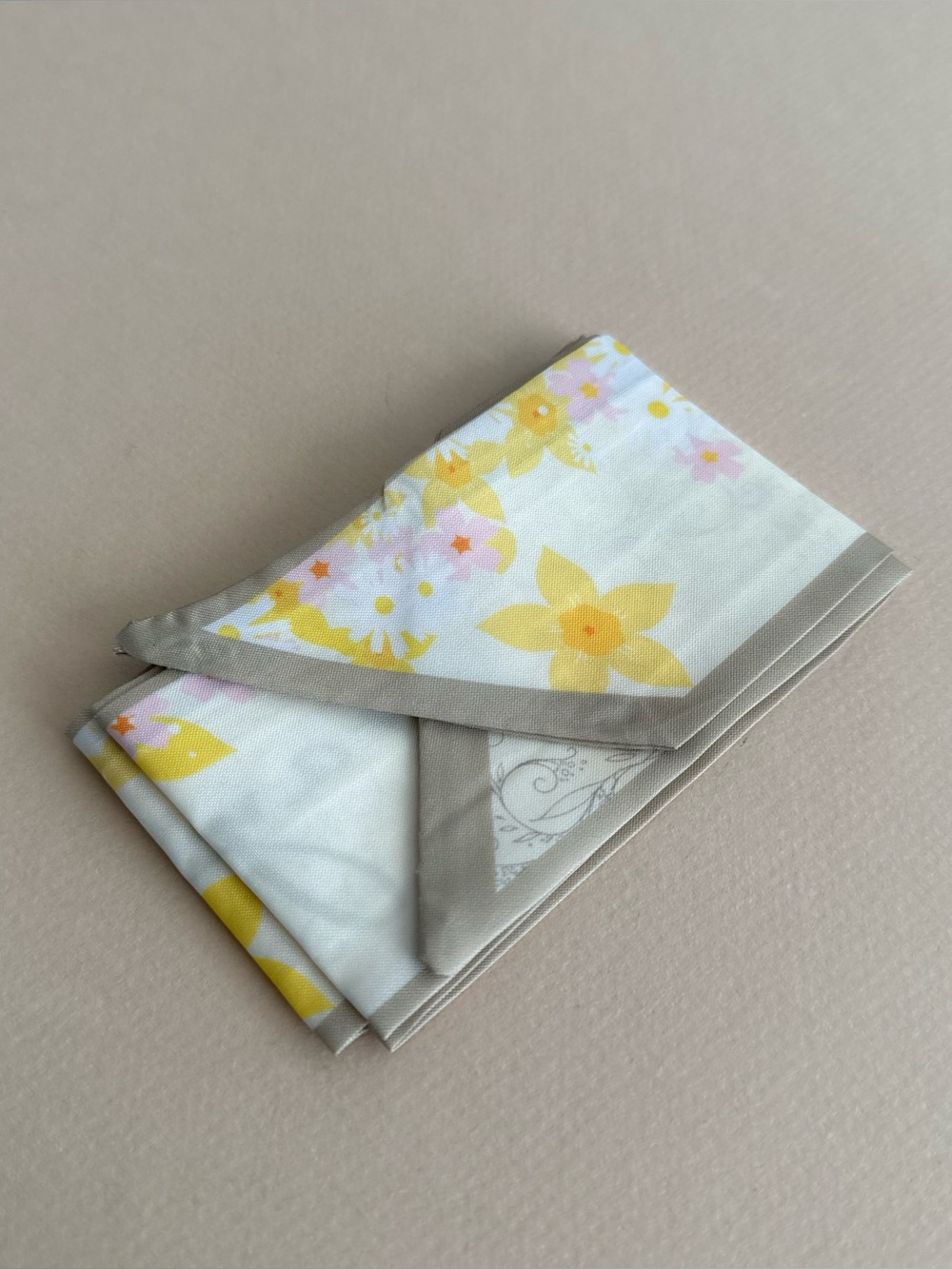 Floral Scarf M1606